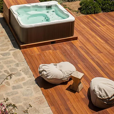 Anemoni By Mykonian Kazarte * Kalafati