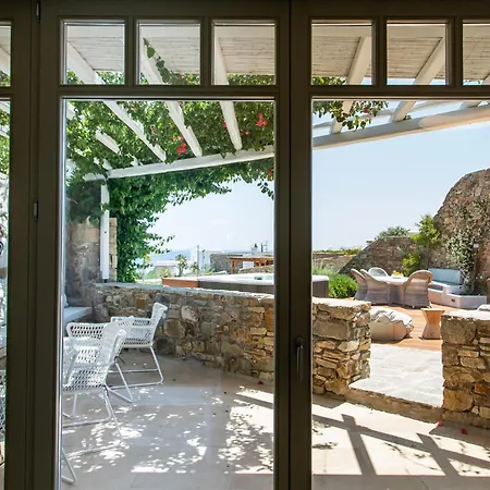 Anemoni By Mykonian Kazarte *